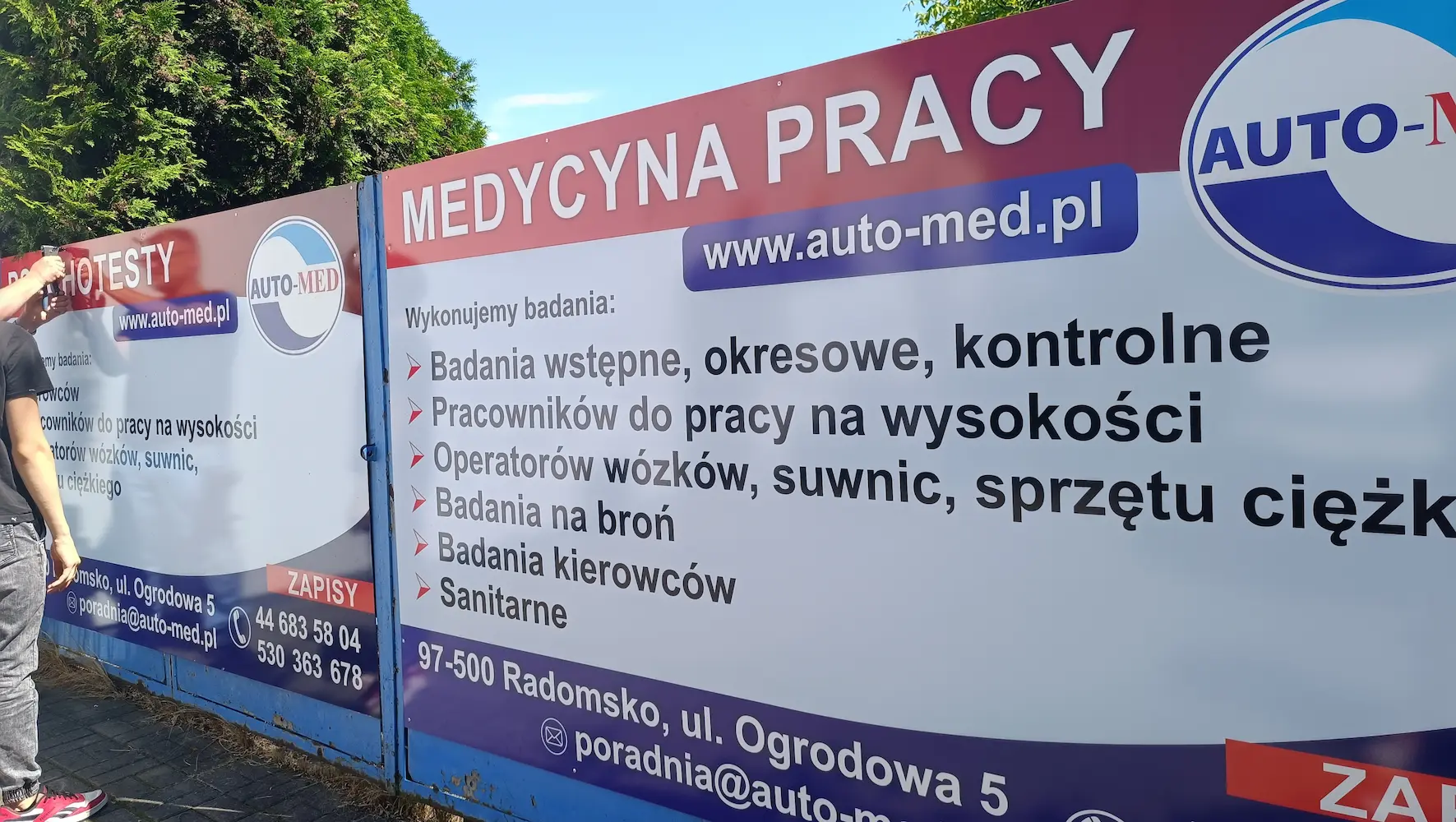 Szyld tablica informacyjna z dibondu Medycyna Pracy Auto-Med – Agencja Reklamy Gawlikowski Radomsko